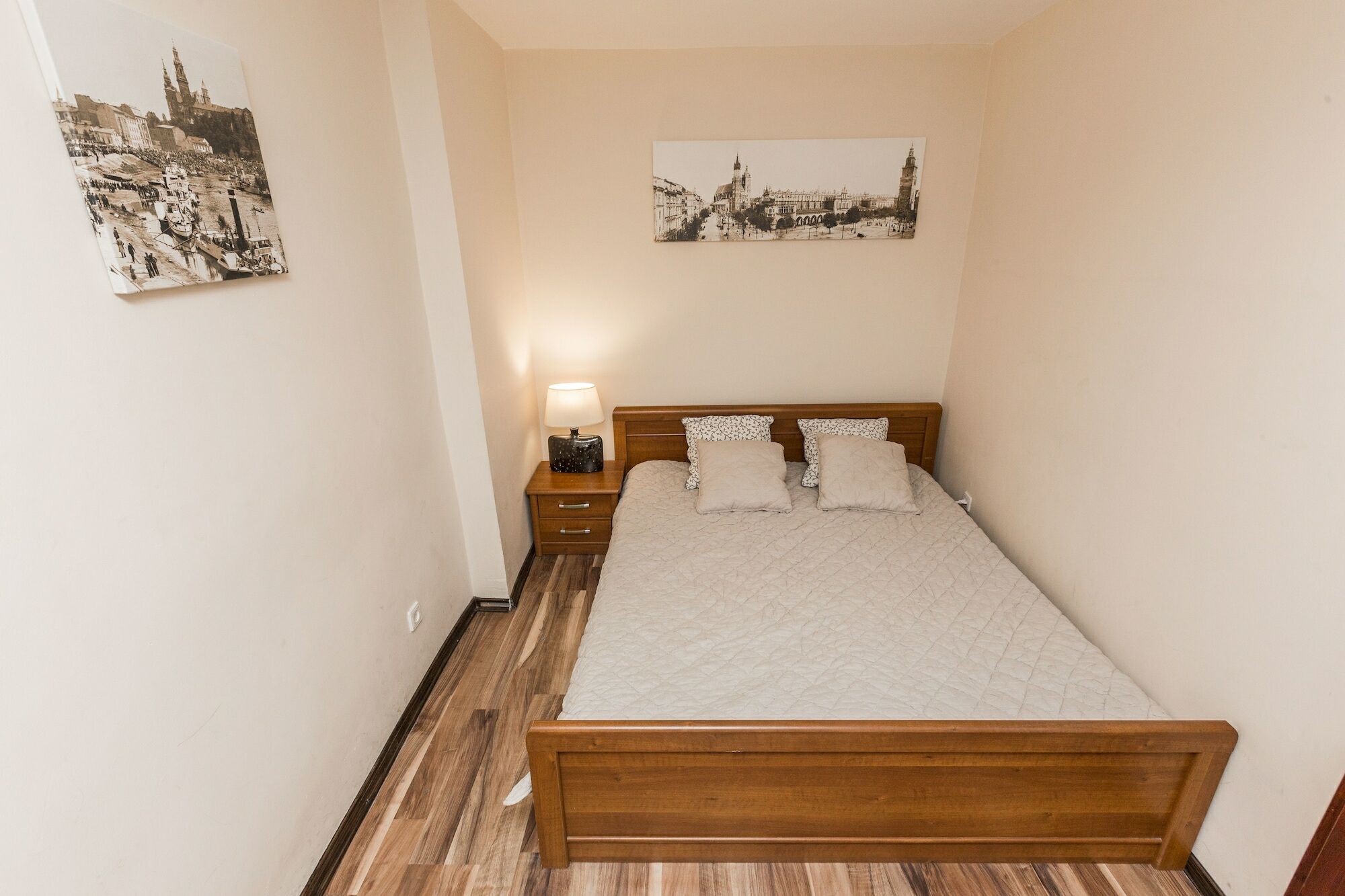 Erasmus Student - Jewish District Apartament