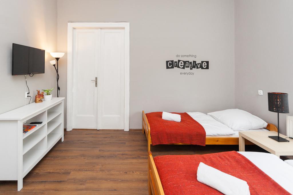 Erasmus Student - Jewish District Apartment *